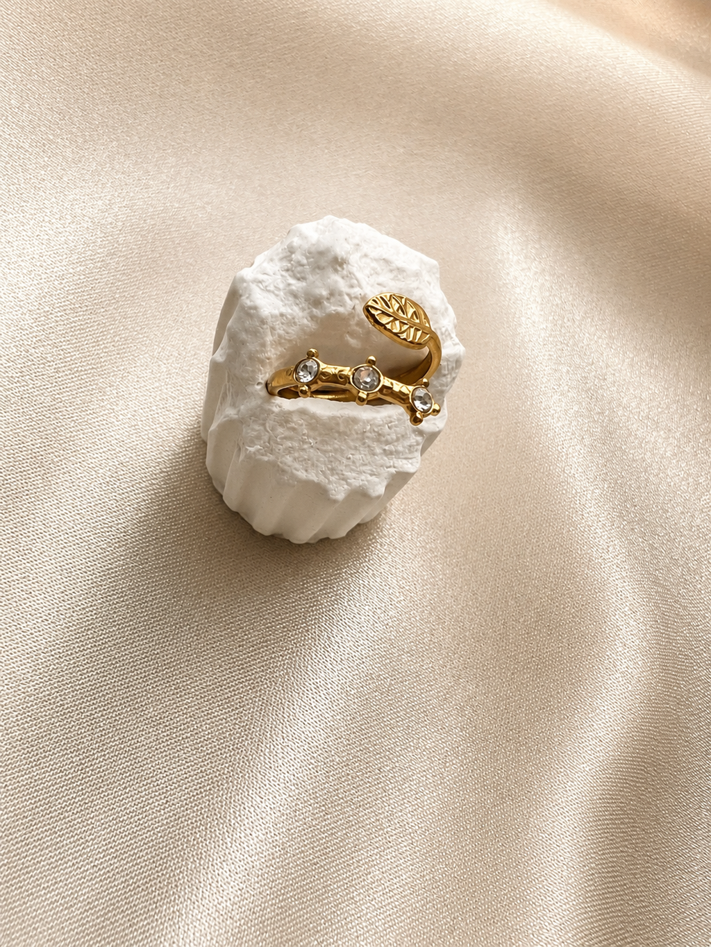 Aïcha – Bague Feuille & Cristaux